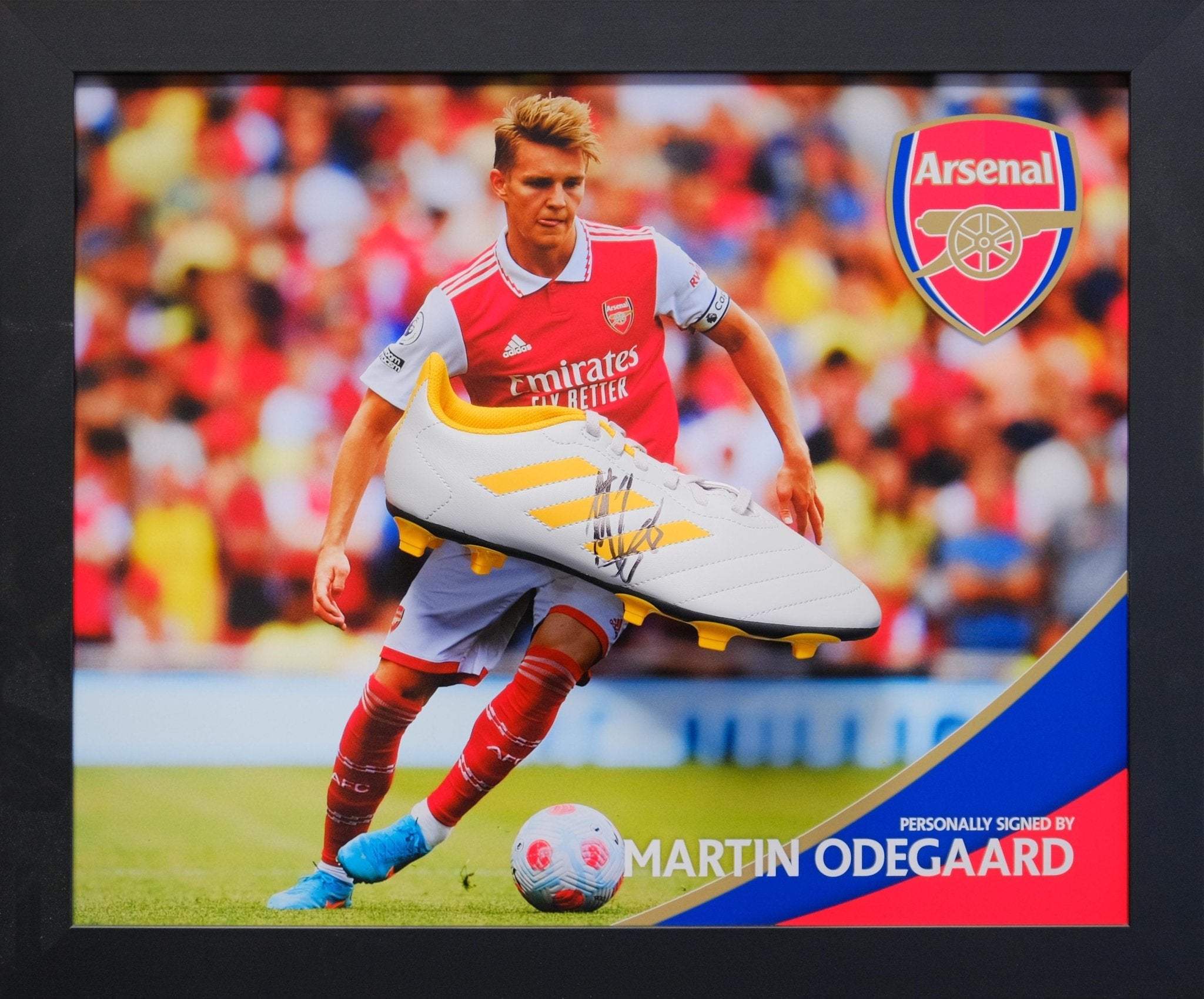 Odegaard Signed Arsenal Boot Framed Display - Memorabilia Framers Shop
